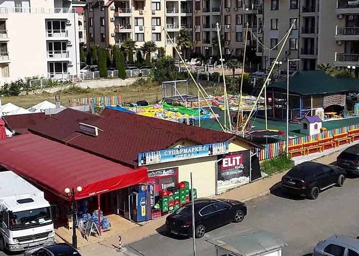 شقة 250 M море